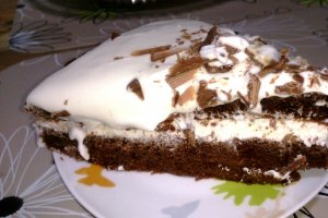 Desert tort cu crema de branza