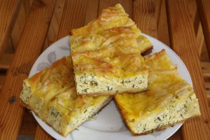 Aperitiv placinta creata cu urda si marar