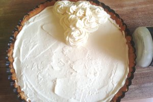 Desert tarta cu cocos si ciocolata alba