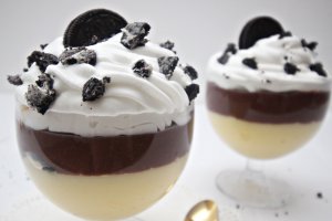 Desert budinca Duo cu biscuiti si frisca
