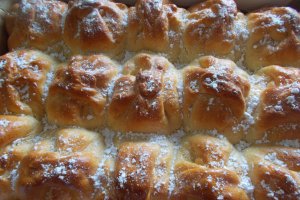 Poale-n brau - reteta traditionala de placinte moldovenesti