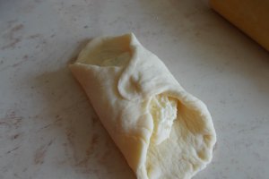 Poale-n brau - reteta traditionala de placinte moldovenesti