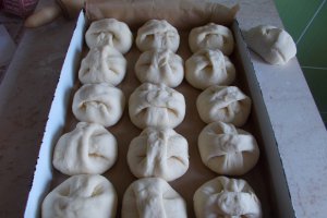 Poale-n brau - reteta traditionala de placinte moldovenesti