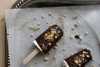 Desert inghetata de frisca pe bat