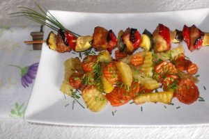 Frigarui de porc si legume
