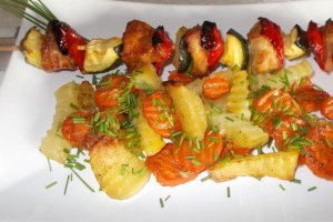 Frigarui de porc si legume