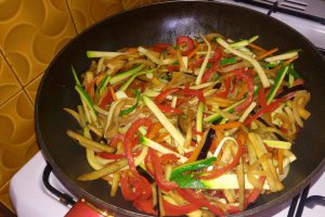 Legume soté la tigaie