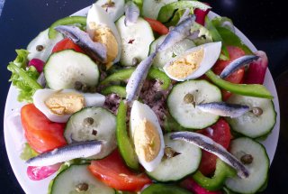Salata Niçoise