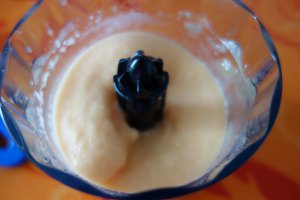 Desert sorbet de pepene galben cu sarut de ciocolata