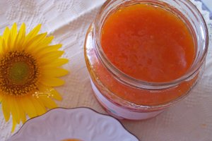 Dulceata de caise