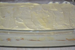 Desert tiramisu reteta cu piersici, cardamon si scortisoara