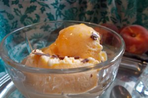 Desert inghetata de caise confiate