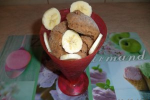 Desert inghetata de banane si ciocolata