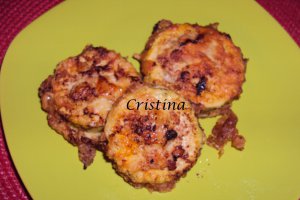 Dovlecei pane umpluti cu carne
