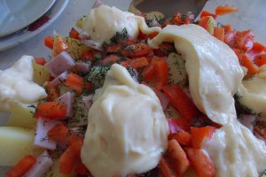Salata de cartofi cu sunca