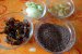 Desert tort raw-vegan cu ciocolata noir si fructe de padure-4