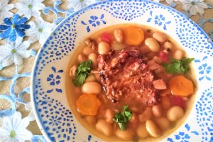 Ciorba de fasole boabe noi - in parga