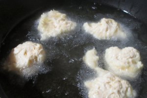 Desert gogosi olandeze (Oliebollen)