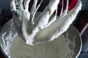Desert crema Mojito cu ricotta