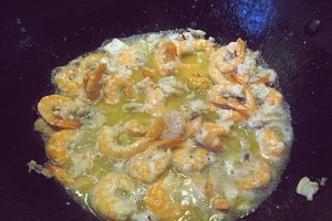 Supa crema de cartofi cu fructe de mare