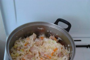 Varza calita cu carne de porc