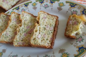 Aperitiv chec sarat, cu sunca si telemea