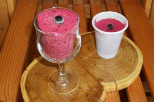 Desert inghetata de coacaze negre