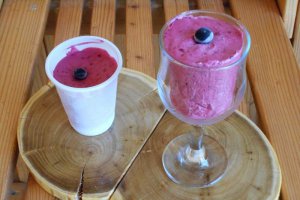 Desert inghetata de coacaze negre