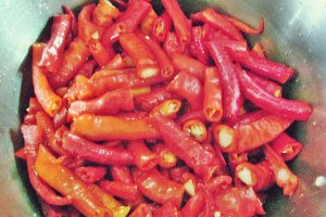 Piscacioasa lui Medi - Pasta de ardei iuti