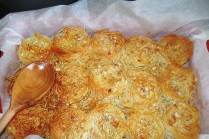 Desert kataif cu alune si fistic