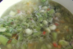 Ciorba de bob