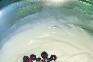 Desert cheescake cu fructe de padure