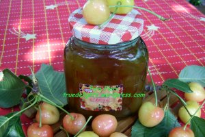 Dulceata de cirese galbene