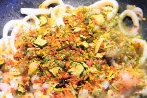 Linguini siciliene cu fructe de mare
