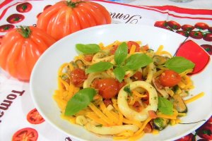Linguini siciliene cu fructe de mare