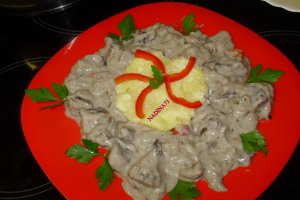Tocanita din 3 feluri de ciuperci