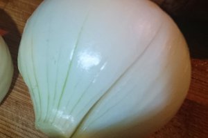 Aperitiv ciuperci umplute cu pui si legume