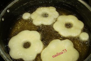 Gogosi cu inghetata