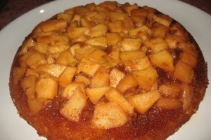 Desert prajitura cu gutui si ciocolata