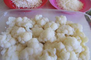 Conopida cu branzeturi la cuptor
