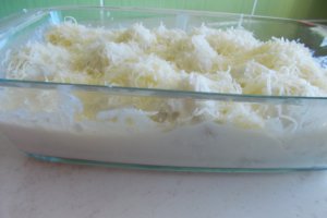 Conopida cu branzeturi la cuptor