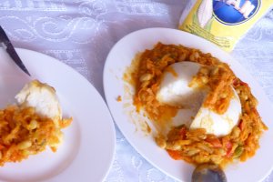 Ugali - mamaliga alba africana