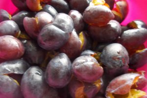 Magiun de prune cu nuci