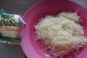 Melcisori cu telemea, la cuptor