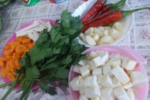 Pepeni verzi murati in saramura