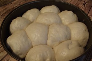 Paine cu masline si mozzarella
