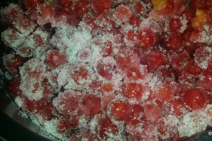 Sirop de coacaze rosii