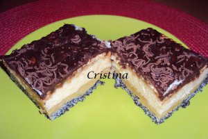 Desert prajitura cu mere, mac si crema de vanilie