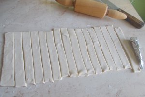 Aperitiv rulouri umplute cu branza