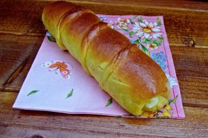 Desert rulouri cu branza dulce